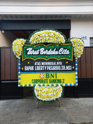 Papan Bunga Duka di Pekayon